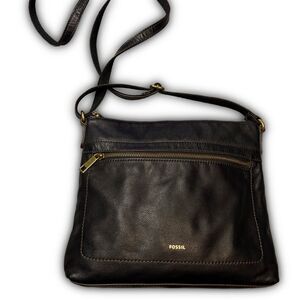 Fossil Fiona Large Pebble Leather Crossbody